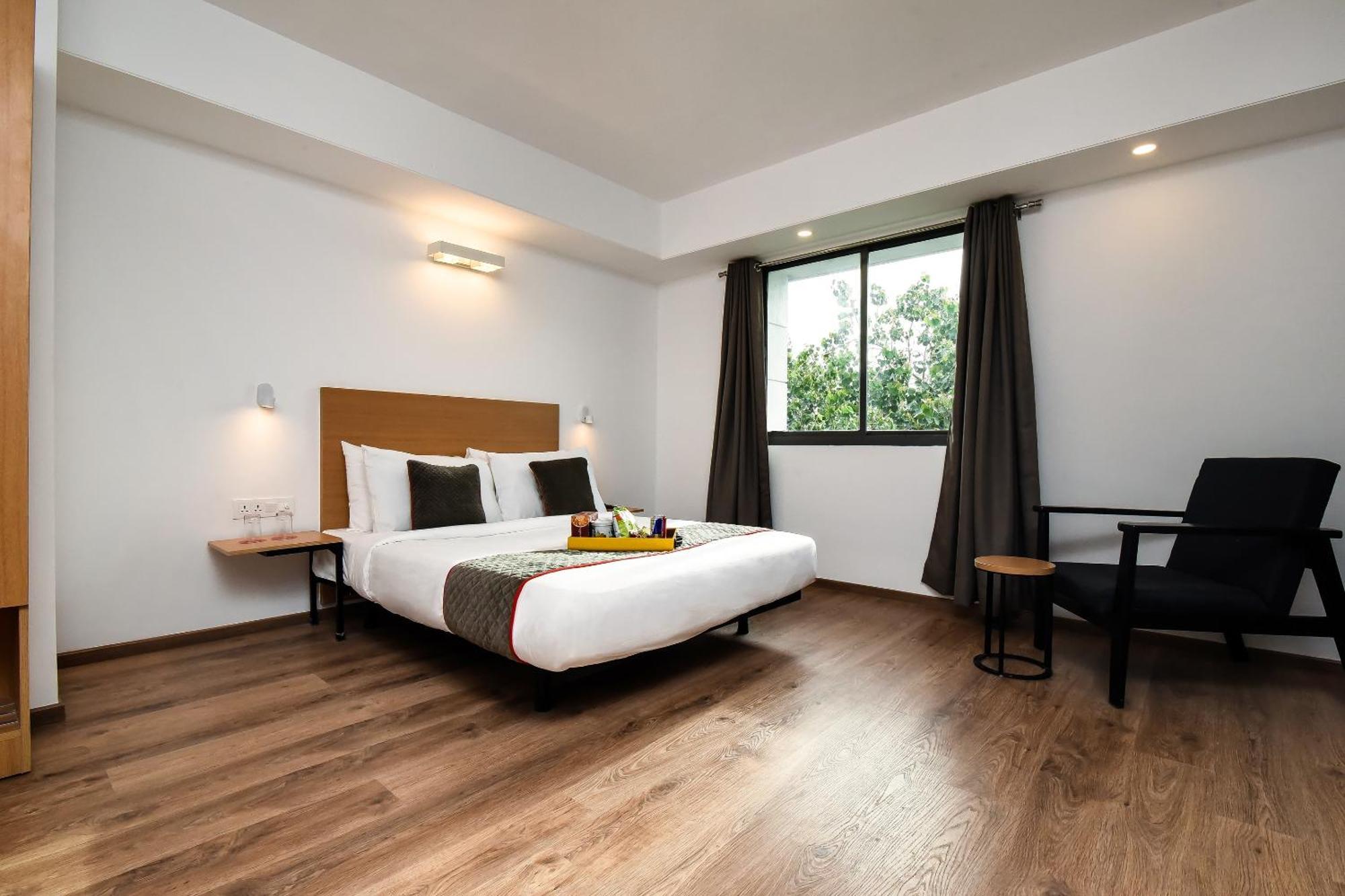Townhouse C Scheme Ahinsa Circle Hotel Джайпур Екстериор снимка