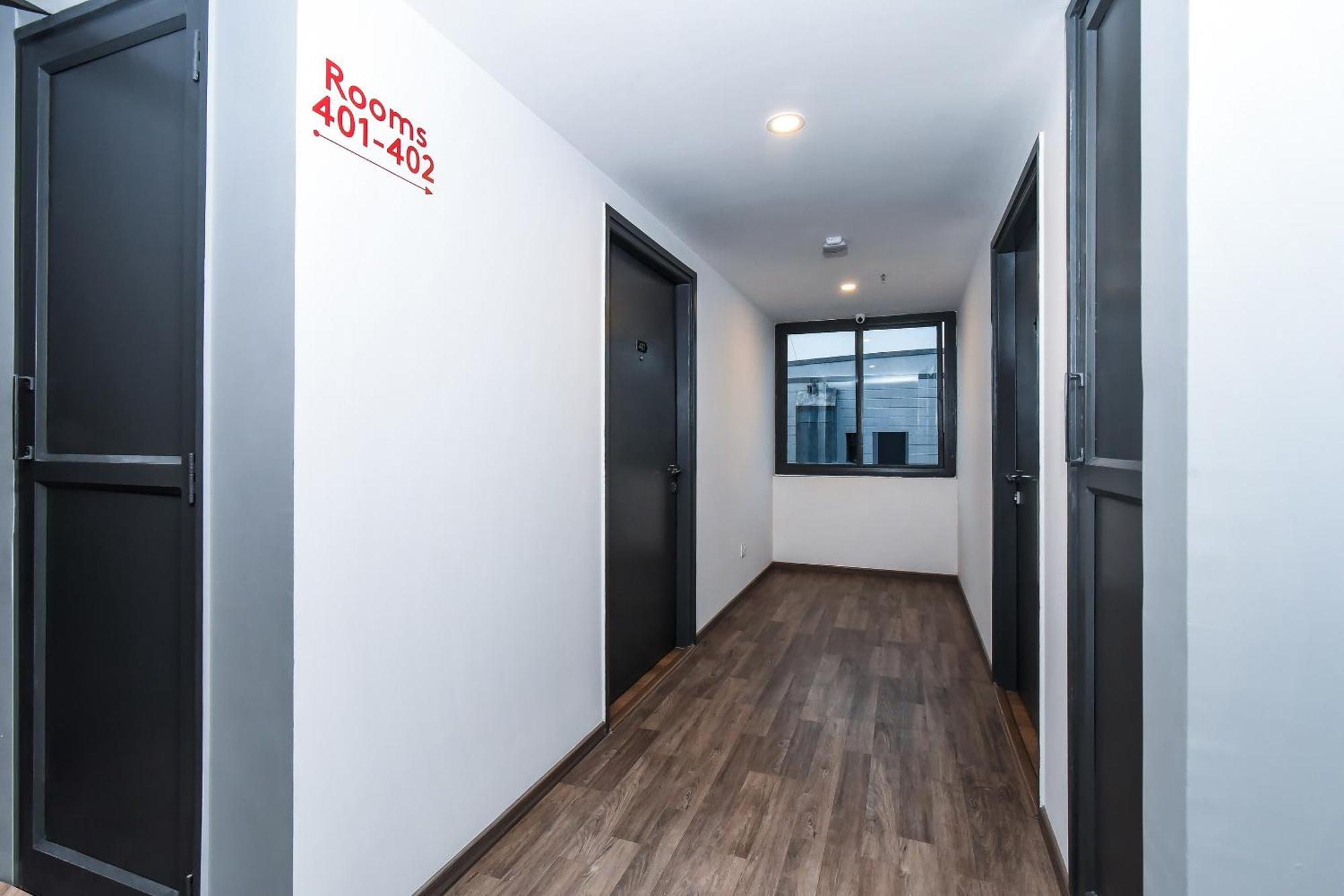 Townhouse C Scheme Ahinsa Circle Hotel Джайпур Екстериор снимка